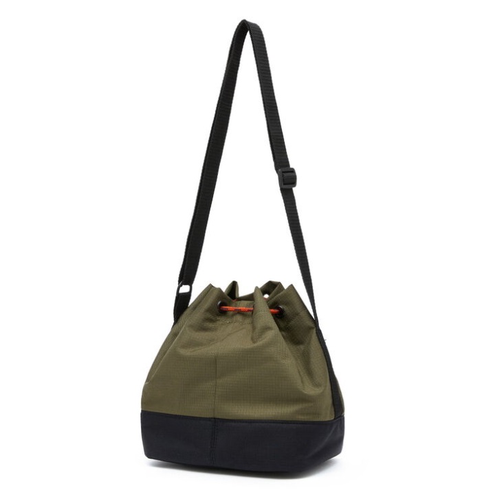 Vans 66 προμήθεια Freespin χιαστί τσάντα σταφυλόφυλλο