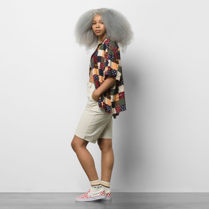 Vans Anahiem και κοντό πλιγούρι βρώμης