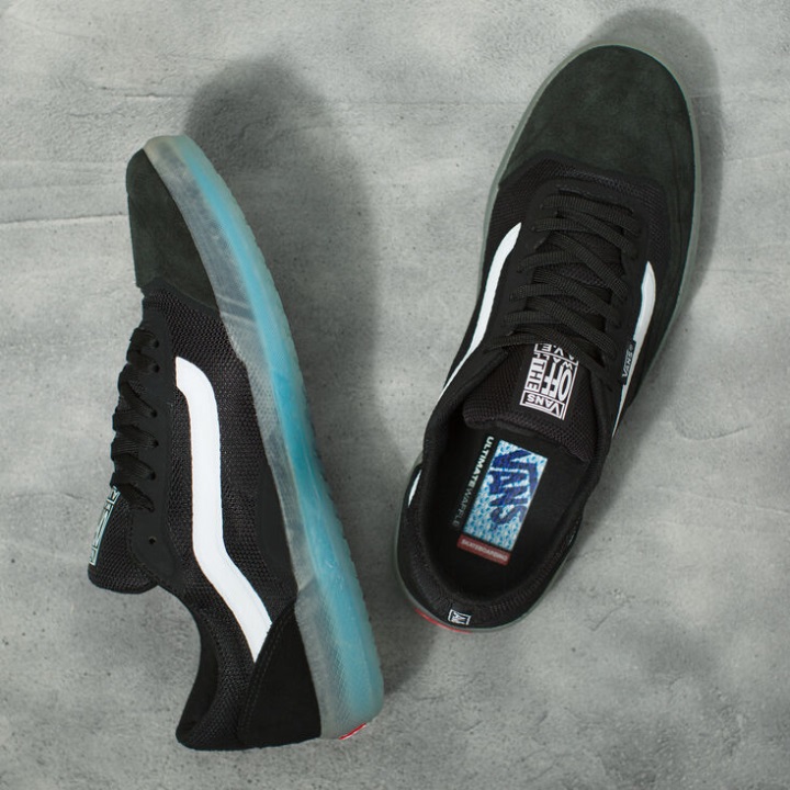 Vans Ave μαύρο-άσπρο