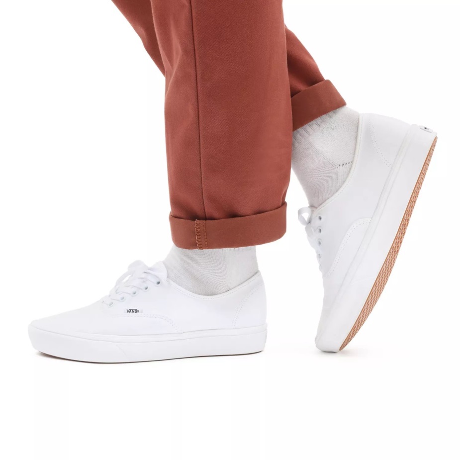 Vans Classic Comfycush αυθεντικά παπούτσια λευκά