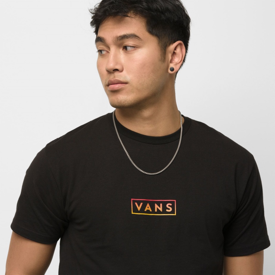 Vans Classic Easy Box T-shirt μαύρο-αληθινό κόκκινο-χρυσοκίτρινο