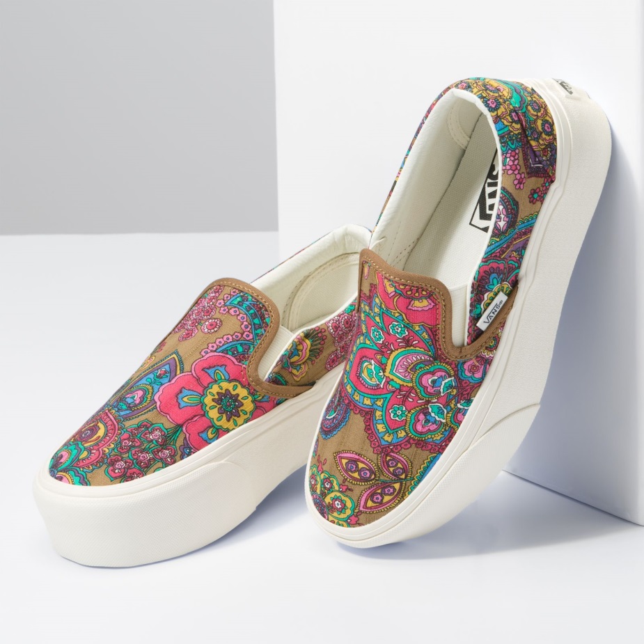 Vans Classic Slip-on Stackform Paisley Bloom καφέ καπνού