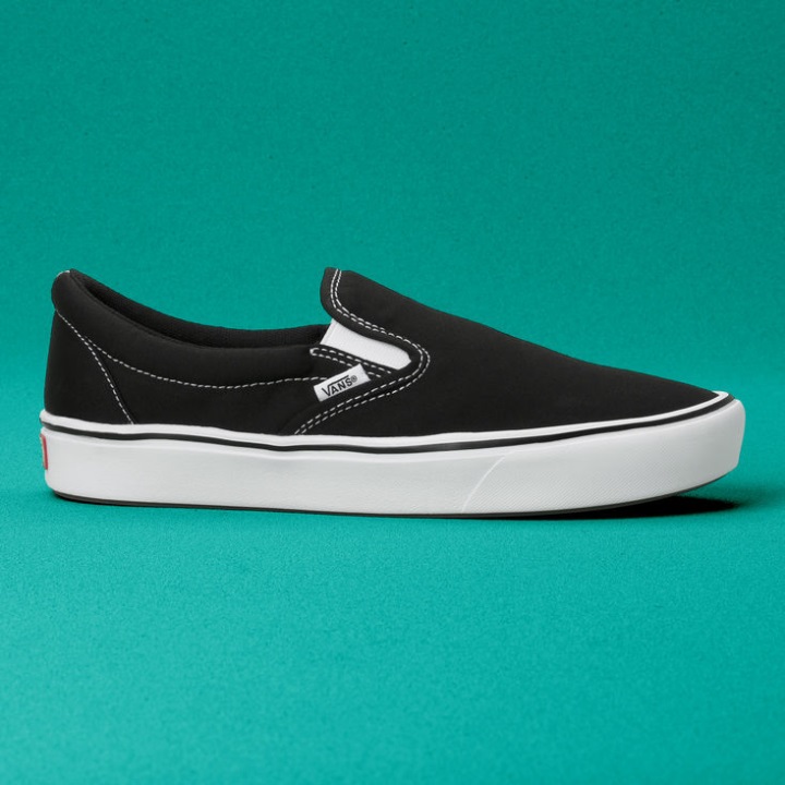 Vans Comfycush Slip-on (κλασικό) μαύρο-αληθινό λευκό