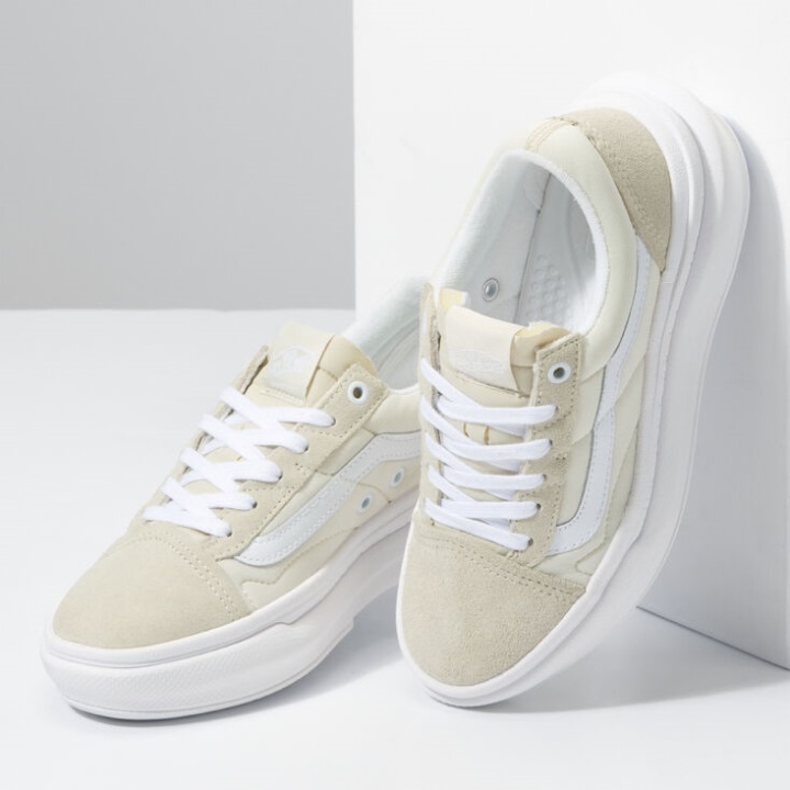 Vans Comfycush παλιό Skool ανοιχτό Cc άμμο-λευκό