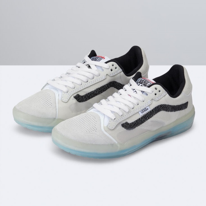 άσπρο-άσπρο-μαύρο