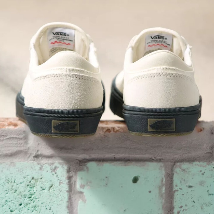 Vans Gilbert Crockett Skate αντίκα άσπρο-μαύρο