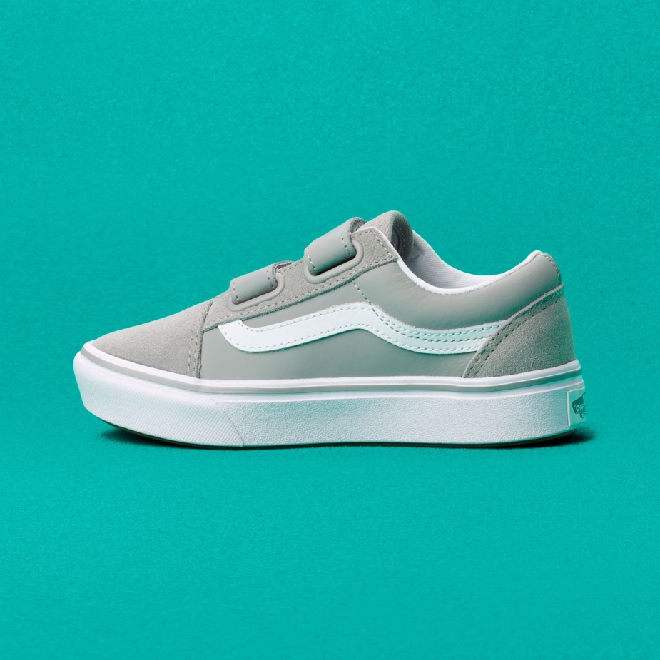 Vans Kids Comfycush Old Skool V Va ασφαλές χώρο ψιλόβροχο
