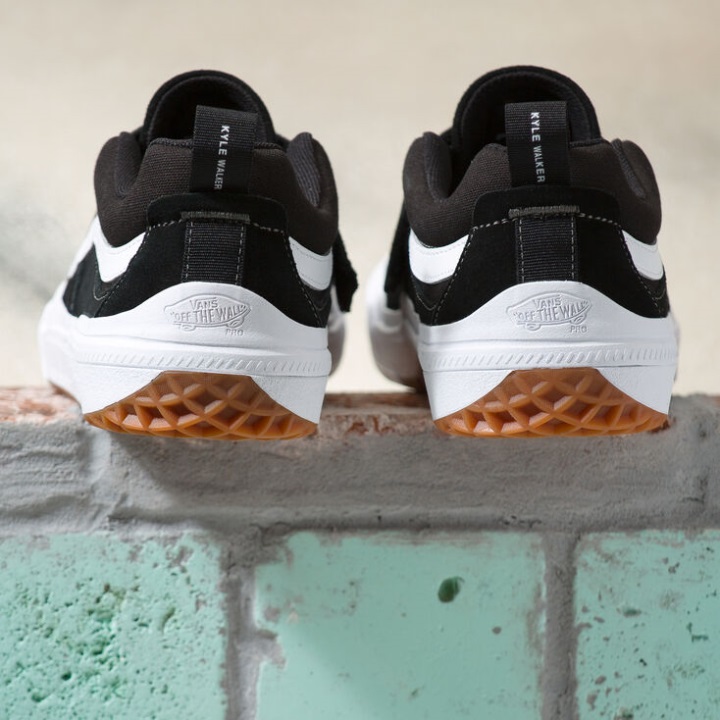 Vans Kyle 2 μαύρο-άσπρο