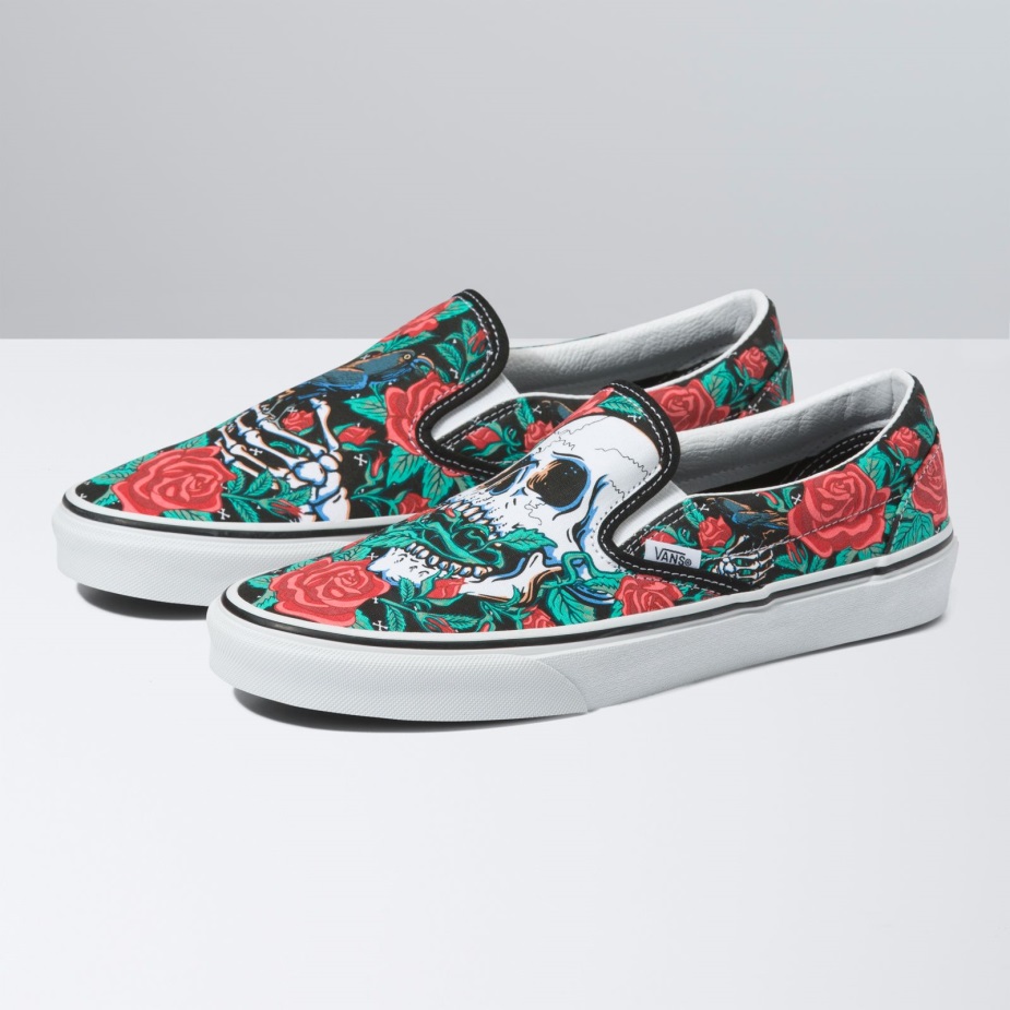 Vans Rose Skulls Classic Slip-on μαύρο-αληθινό λευκό