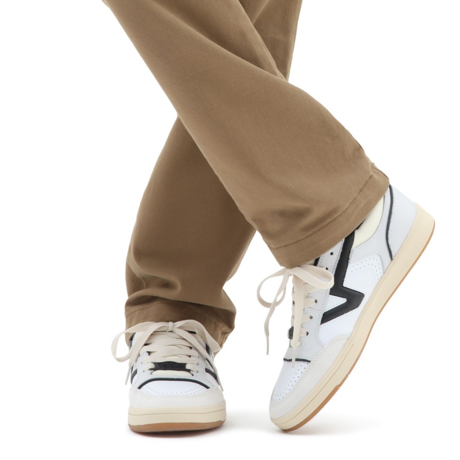 Vans Serio συλλογή Lowland Comfycus Jmp παπούτσια μαύρα