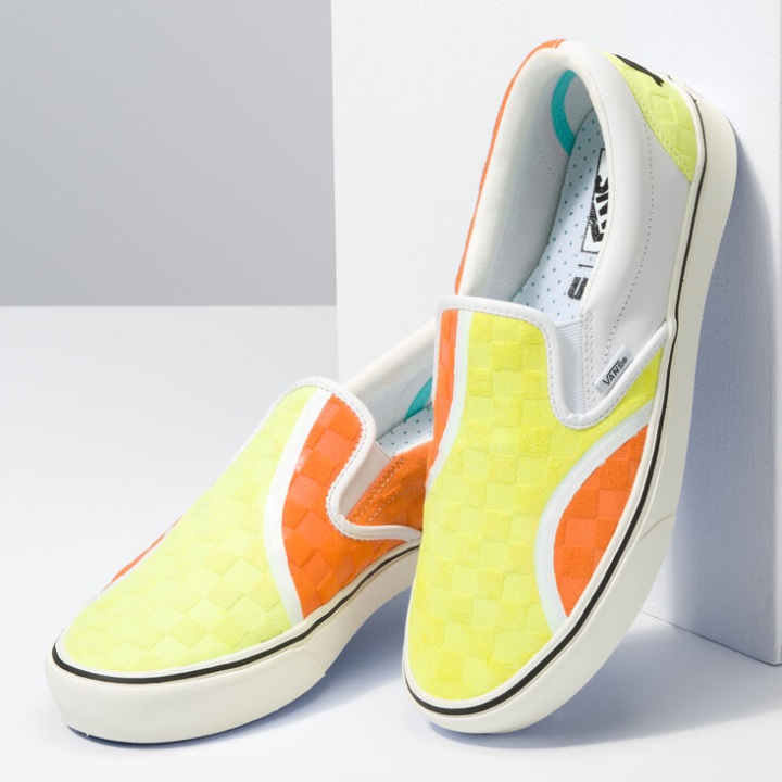 Vans X Penn Comfycush Slip-on Sm κίτρινο-πορτοκαλί