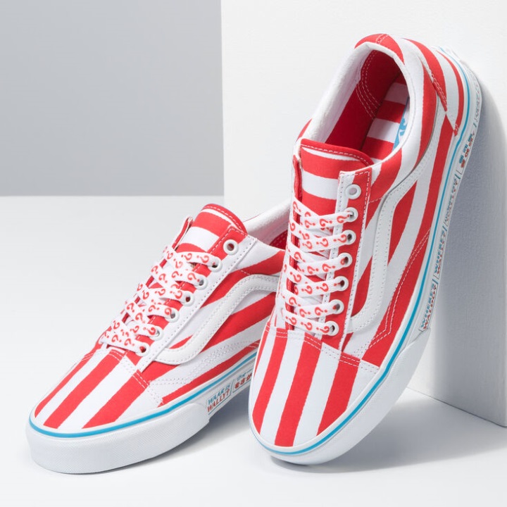 Vans X Wheres Waldo Old Skool International-stripes