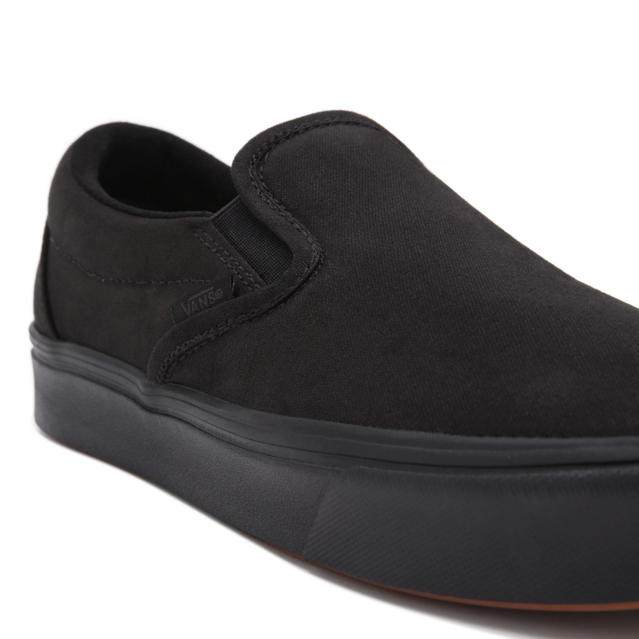 Vans κλασικά Comfycush Slip-on παπούτσια μαύρα
