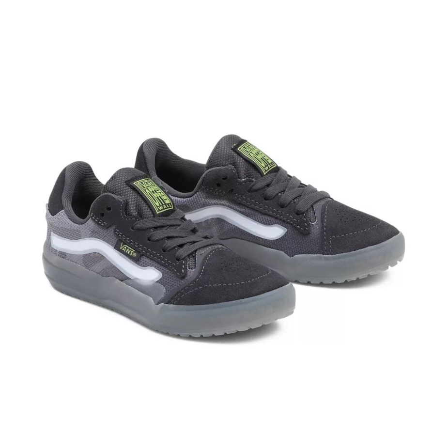 Vans παιδικά παπούτσια Evdnt Ultimatewaffle (4-8 ετών) μαύρο-γκρι