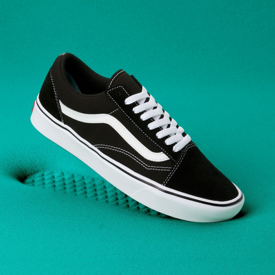 Vans Comfycush Old Skool μαύρο-αληθινοί λευκοί άνδρες