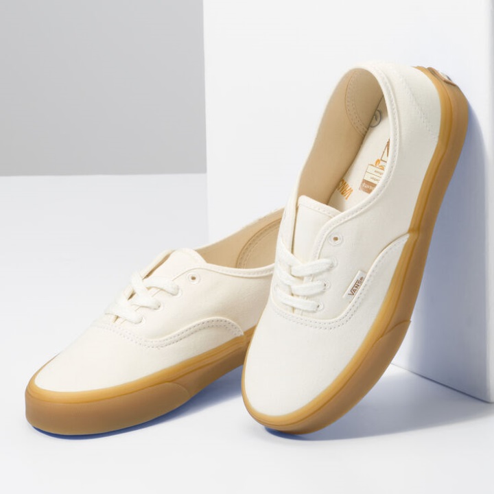 βαν αυθεντικά στα χέρια μας λευκά