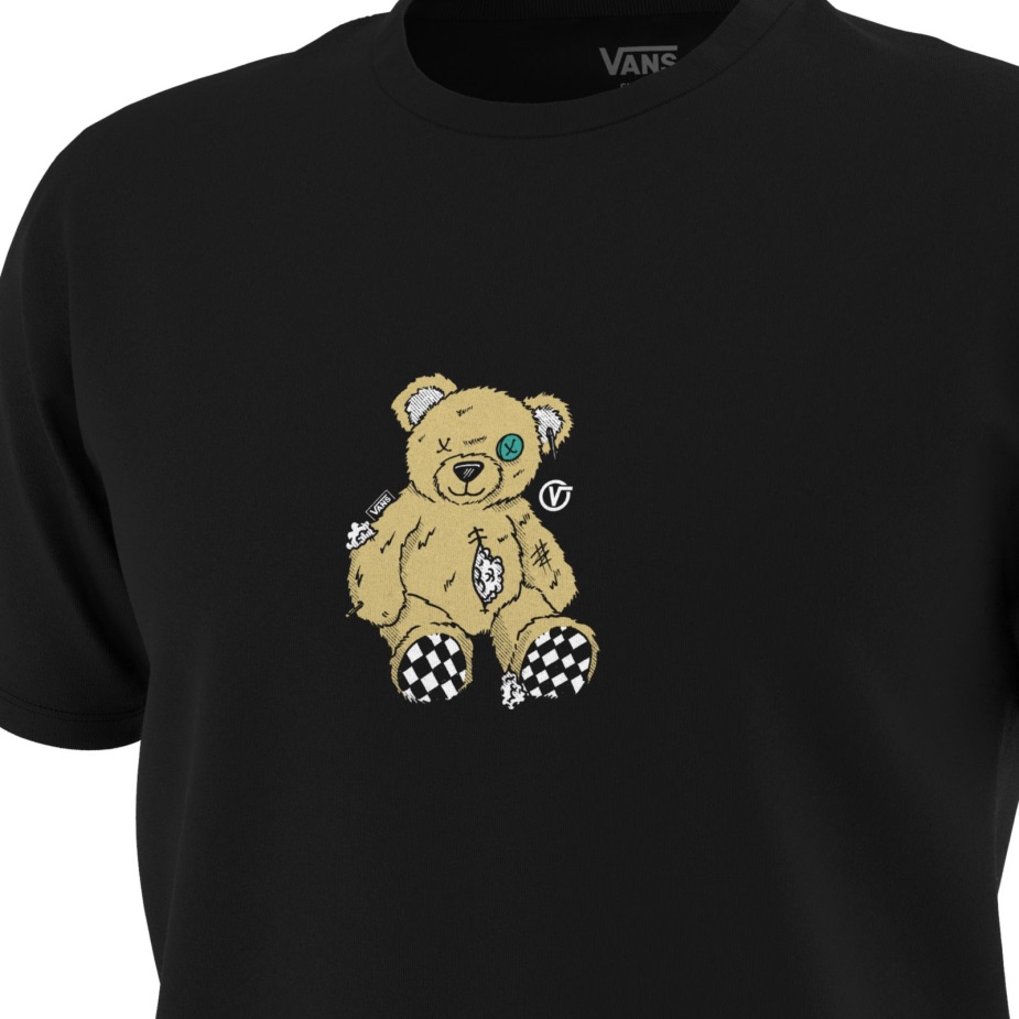 βαν φορεμένα σε μαύρο μπλουζάκι