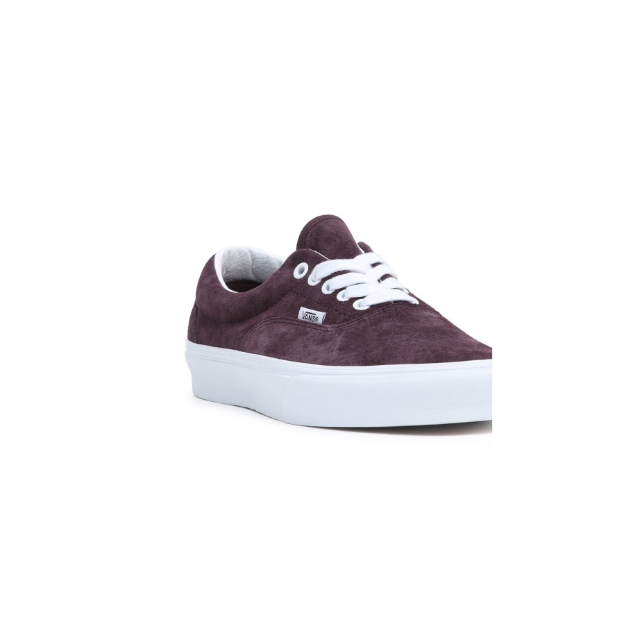 μωβ παπούτσια εποχής Vans