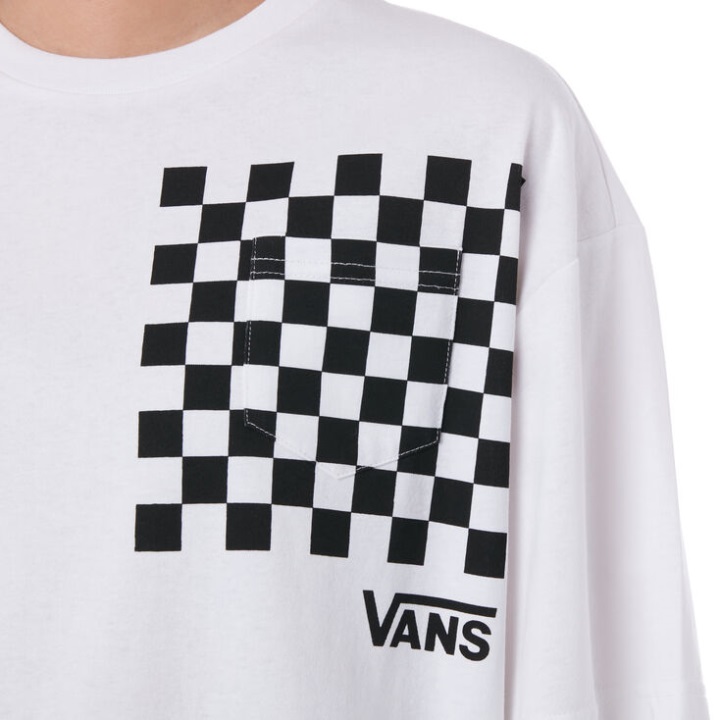 πούλι βαν σε λευκό μπλουζάκι τσέπης