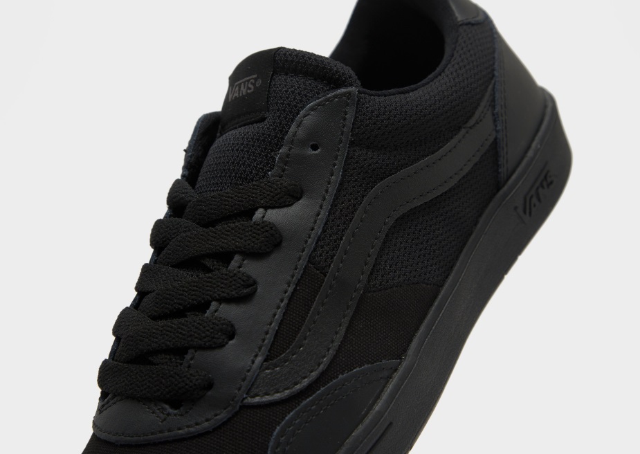 φορτηγά Cruze 2 μαύροι άνδρες