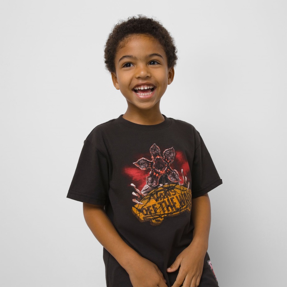 φορτηγά X ξένα πράγματα μικρά παιδιά μπλουζάκι μαύρο