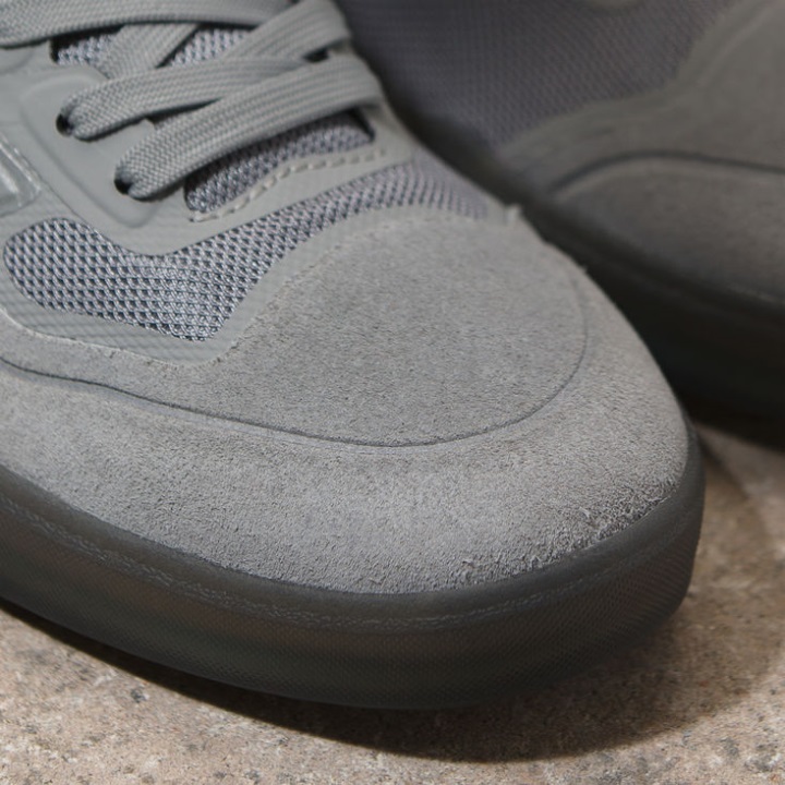 φορτηγά ανακλαστική λεωφόρος υπέρ γκρι