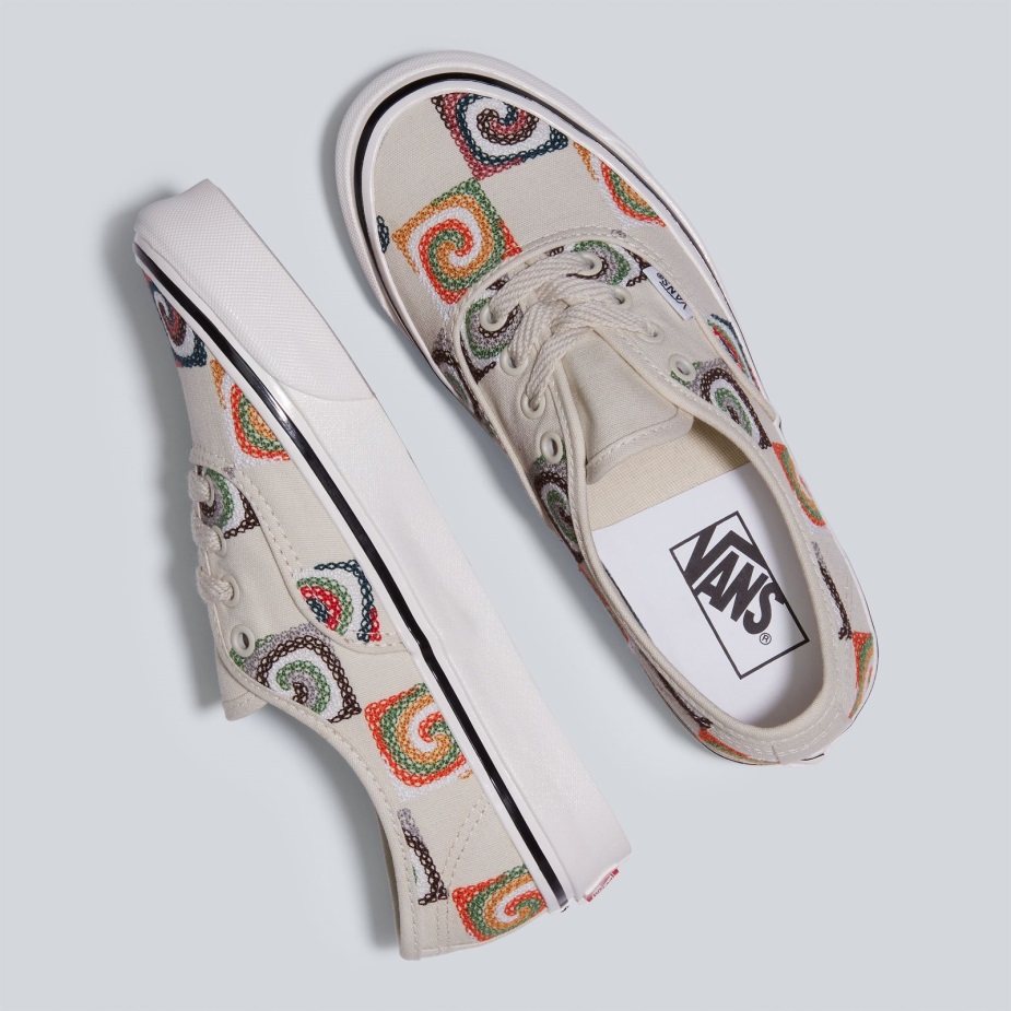 φορτηγά αυθεντικά 44 Dx Granny Check White