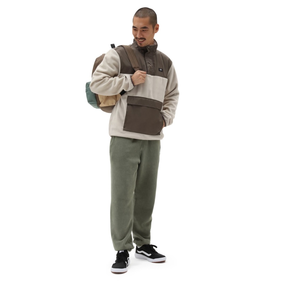 φορτηγά μαμούθ πουλόβερ γκρι