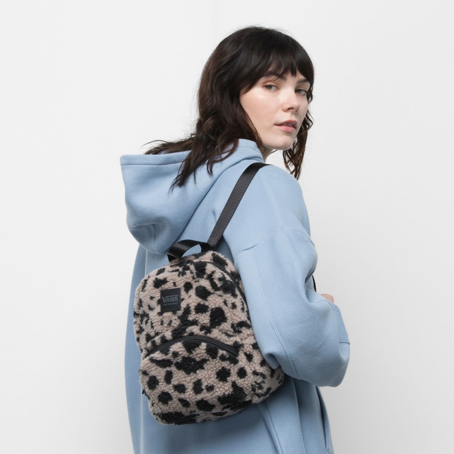 πλακόστρωτο-μαύρο