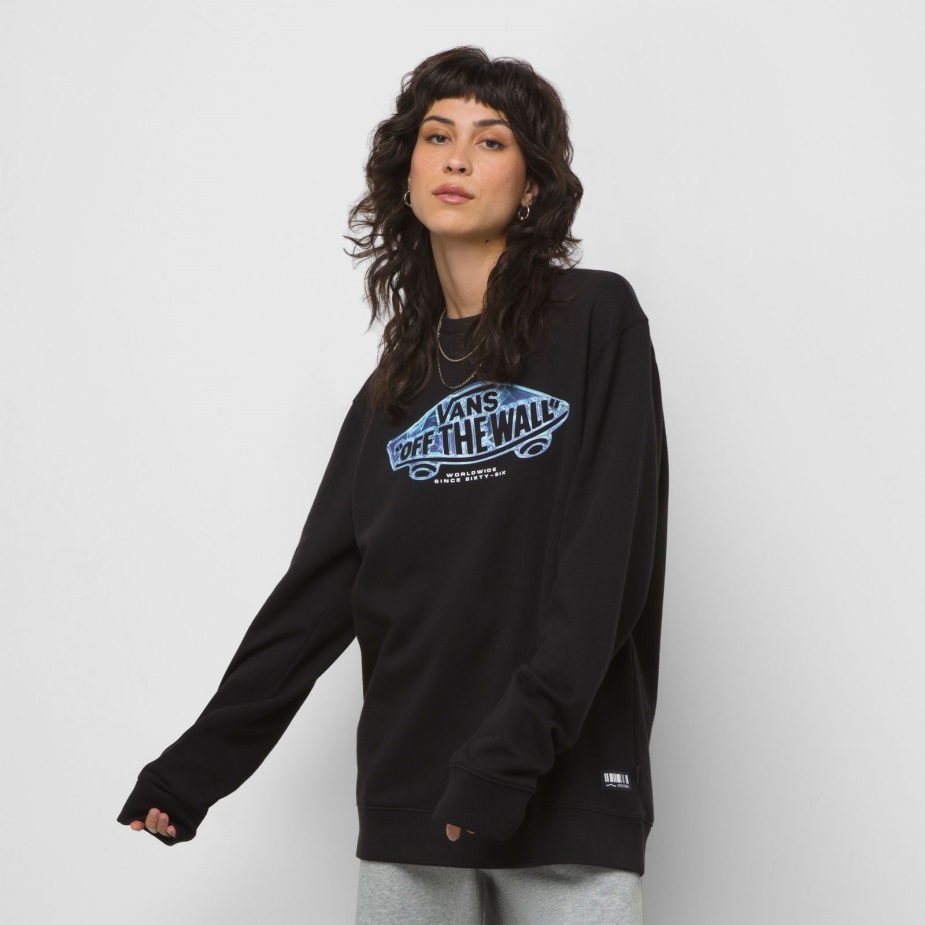 φορτηγά μετά από σκοτεινό πουλόβερ πλήρωμα μαύρο