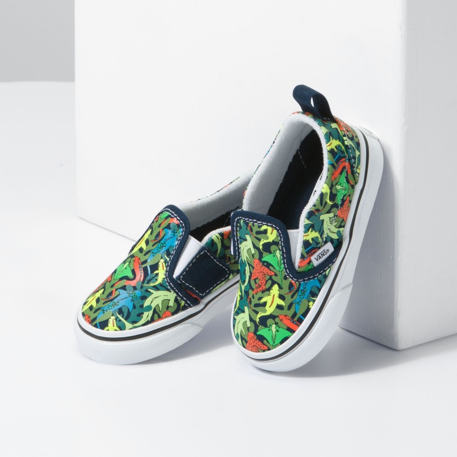 φορτηγά μικρό παιδί Slip-on V Glow Sharks Dress Blues