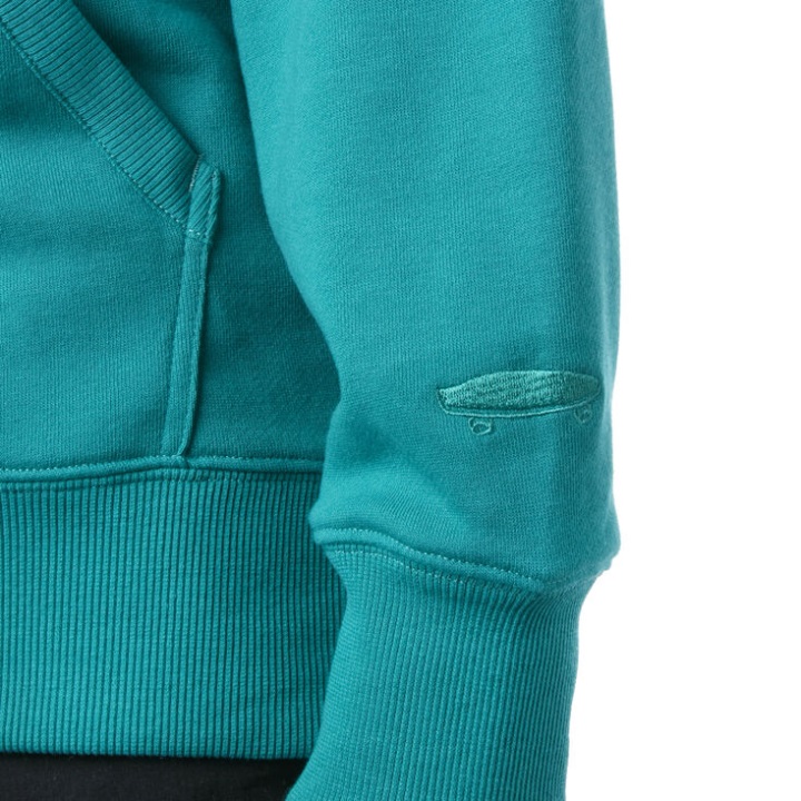 φορτηγά παίρνουν Skate με Hoodie Parasailing