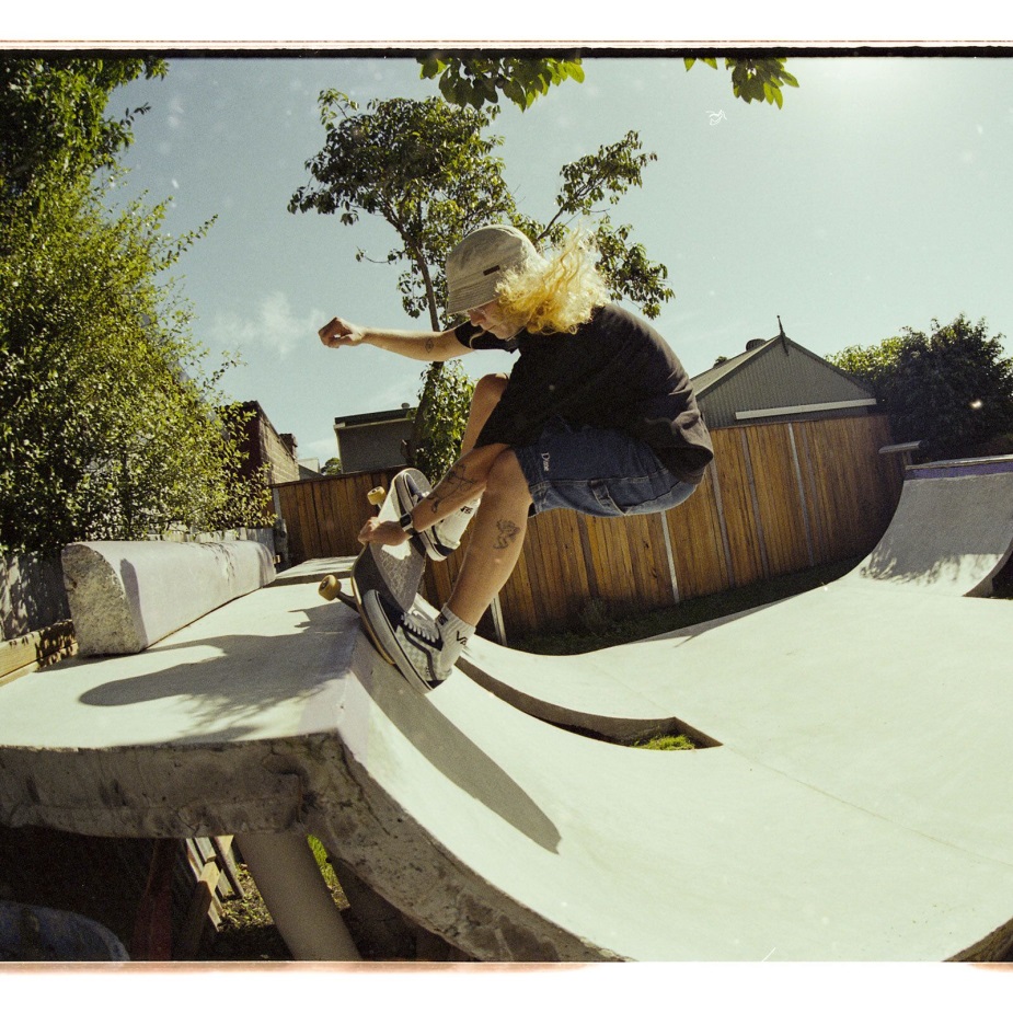 φορτηγά τελωνείο Una Skate Old Skool